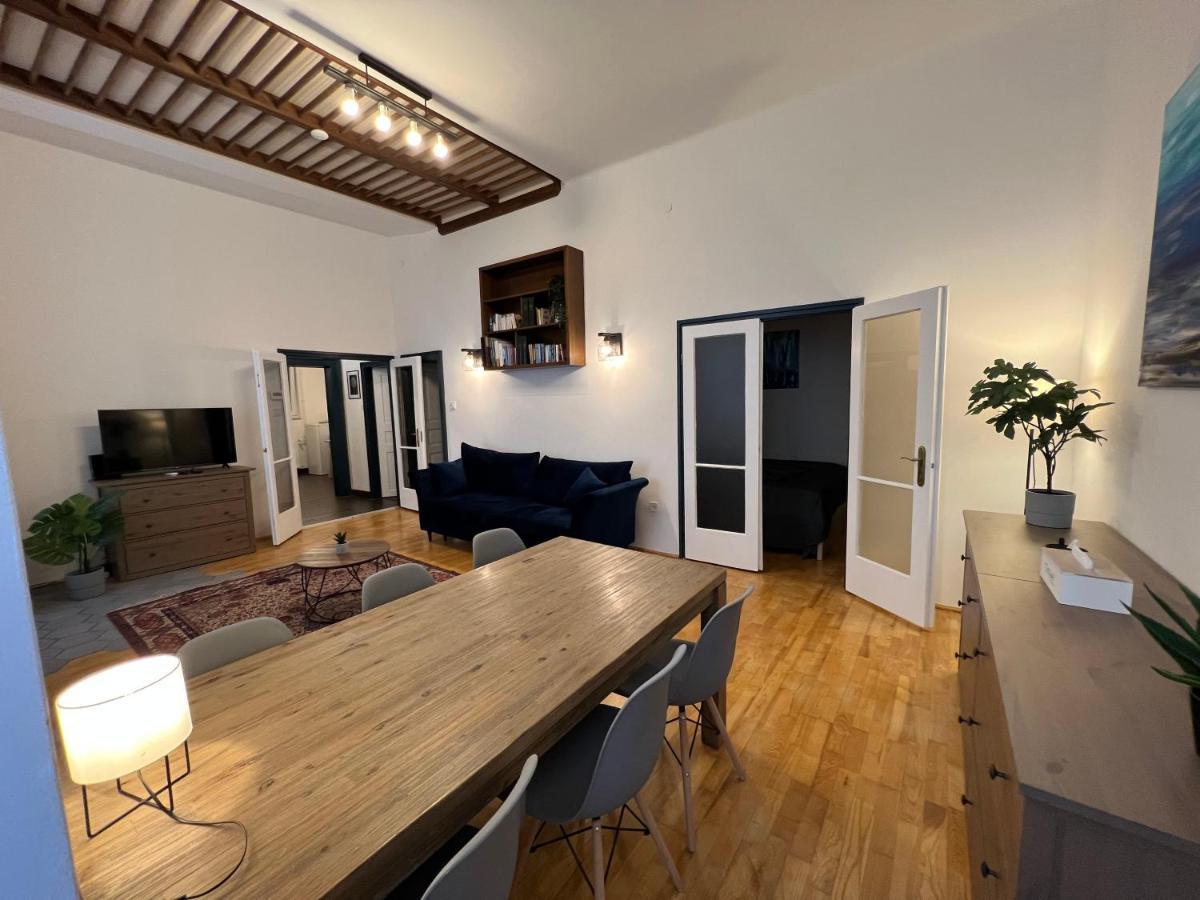 Azure King Residence In The Heart Of 부다페스트 외부 사진